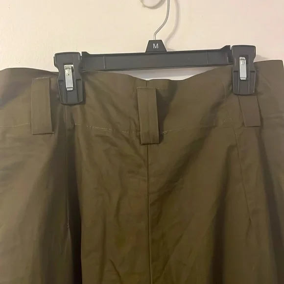 NWT M Ivivi Wide leg Hunter Green pant. - Picture 4 of 5